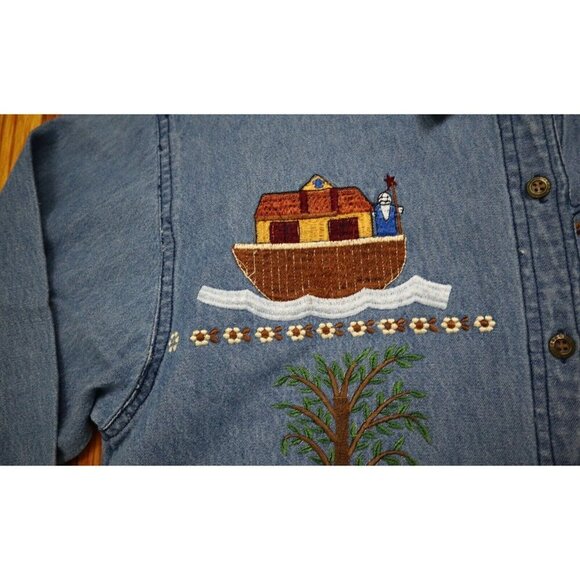 WOMEN'S NOAH'S ARK THEMED DENIM BUTTON-UP SHIRT - SIZE L - WAY TO GO - Picture 4 of 8